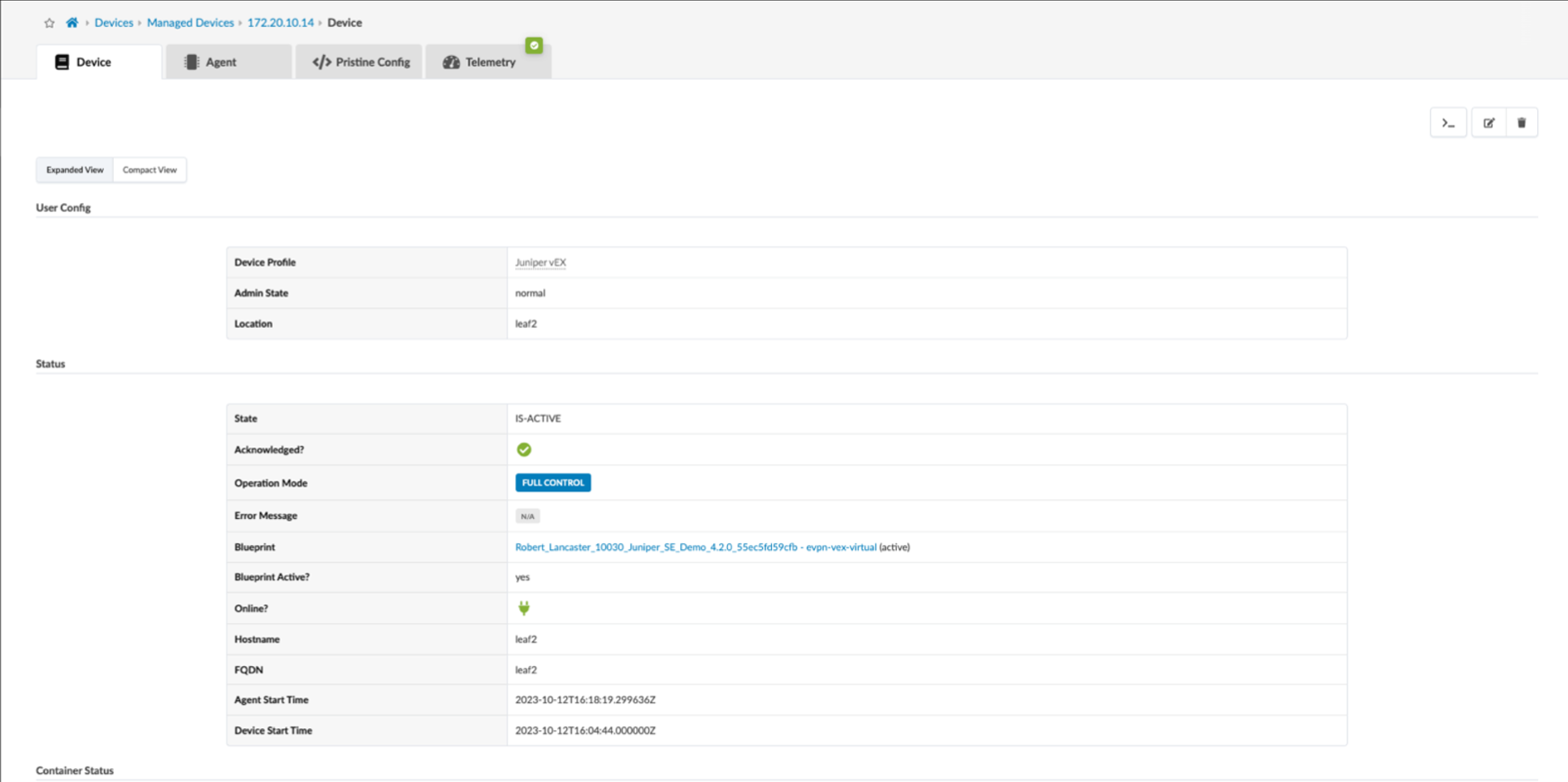 Screenshot of a network management interface showing a Juniper vEX device with an admin state of normal. The device is IS-ACTIVE, acknowledged, in FULL CONTROL, and online. The blueprint Robert_Lancaster_10030_Juniper_SE_Demo_4.2.0_55ec5fd59cfb - evpn-vex-virtual is active. The hostname is leaf2 with a start time of 2023-10-12T16:18:19.299636Z.