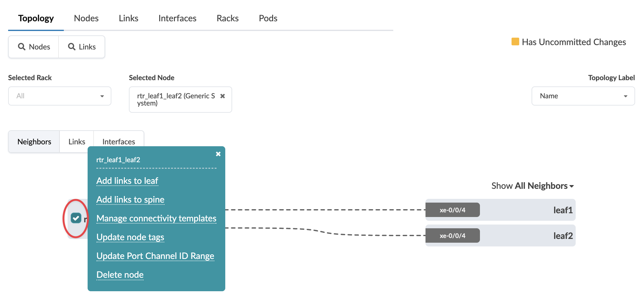 Network topology interface showing a selected node rtr_leaf1_leaf2 with options to add links, manage templates, update tags, port channel IDs, or delete the node. Connected to leaf1 and leaf2 via xe-0/0/4. Yellow indicator signals uncommitted changes.